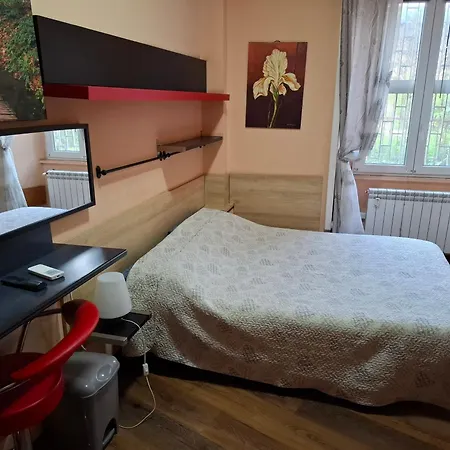 Gina B&B-2